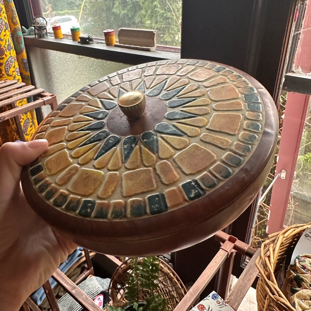 Boho tin